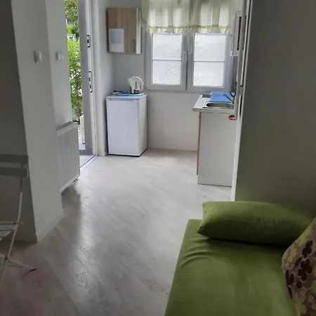 Διαμέρισμα Wikoli 1 *